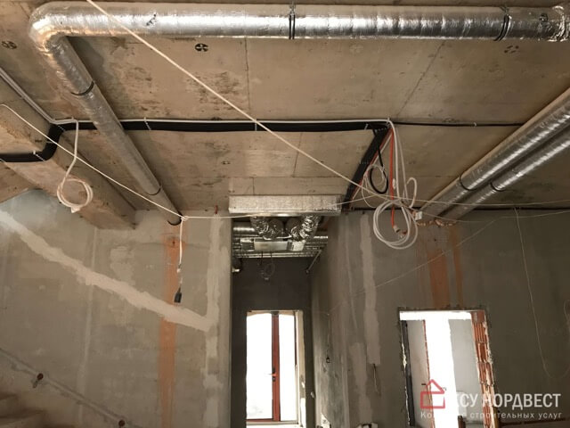 электромонтажные работы с разводкой по потолку